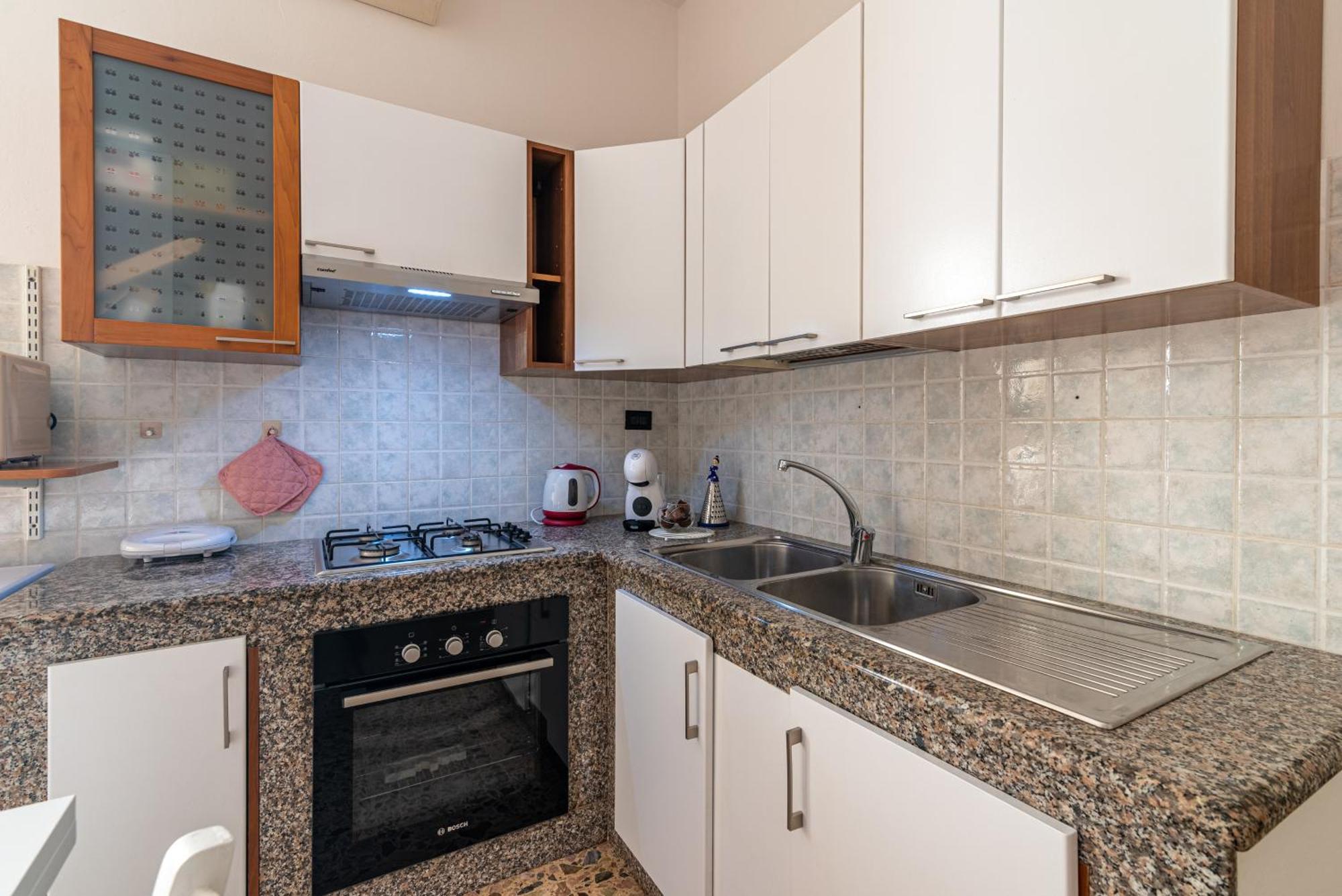 Venerdi House *